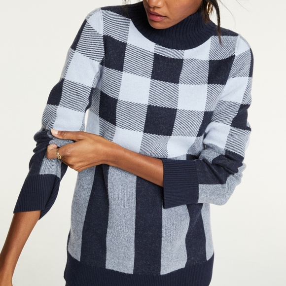 Ann Taylor Sweaters - NWT Ann Taylor Plaid Turtleneck Tunic Sweater